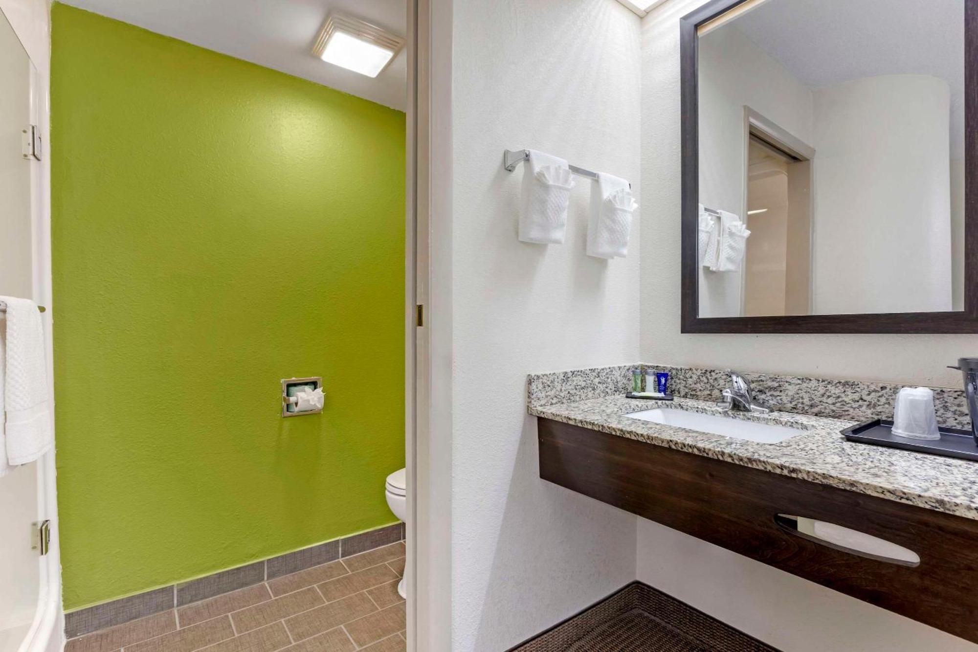 Inn Sleep At Convention Center Greenville