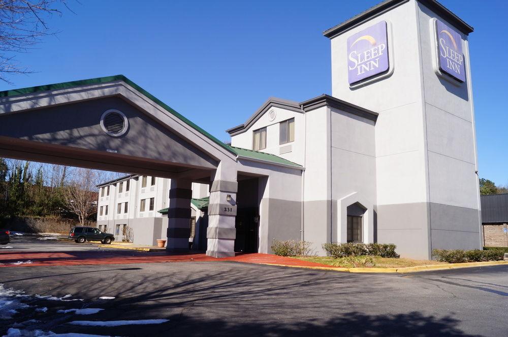 Sleep At Convention Center 3* Greenville